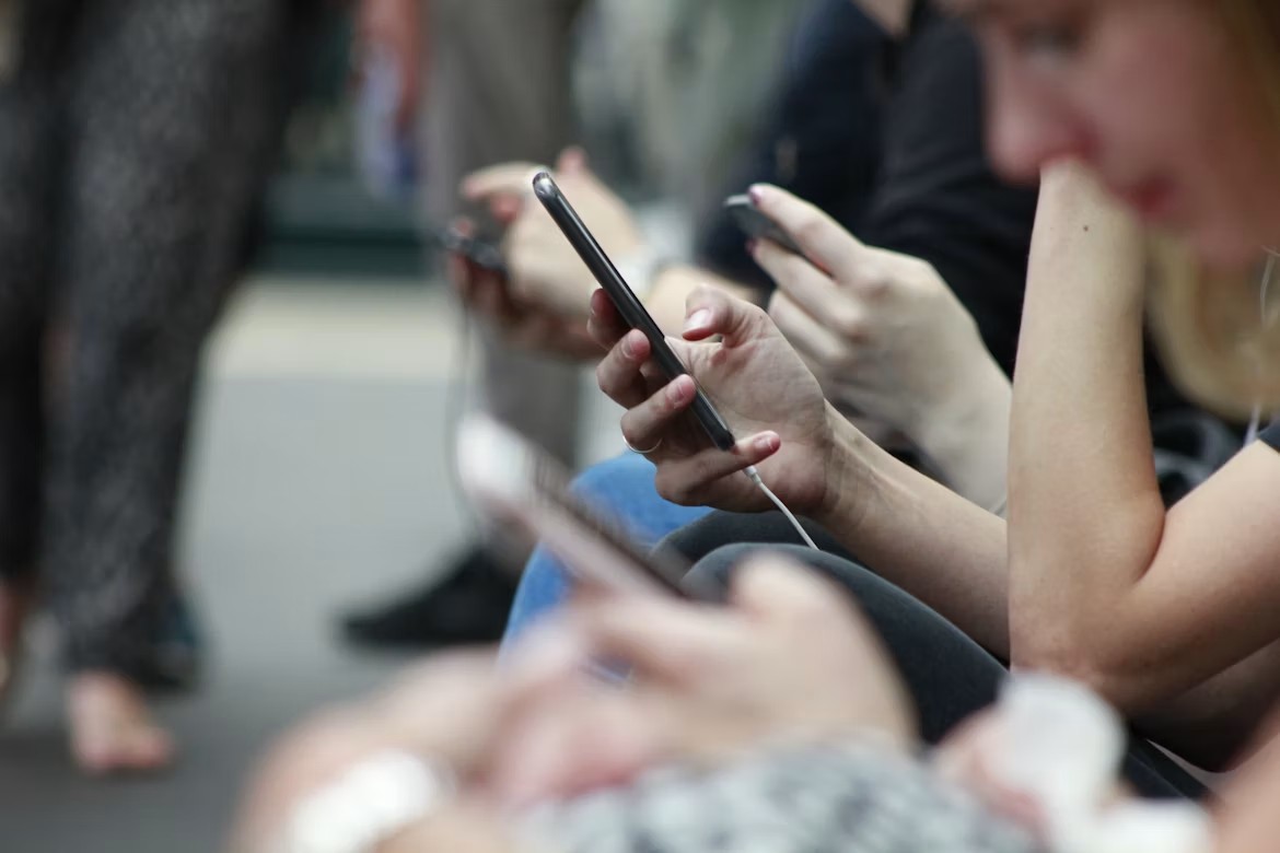 Imagem do artigo: App oficial do TOEIC chega ao Brasil com IA para treinar fluência em inglês