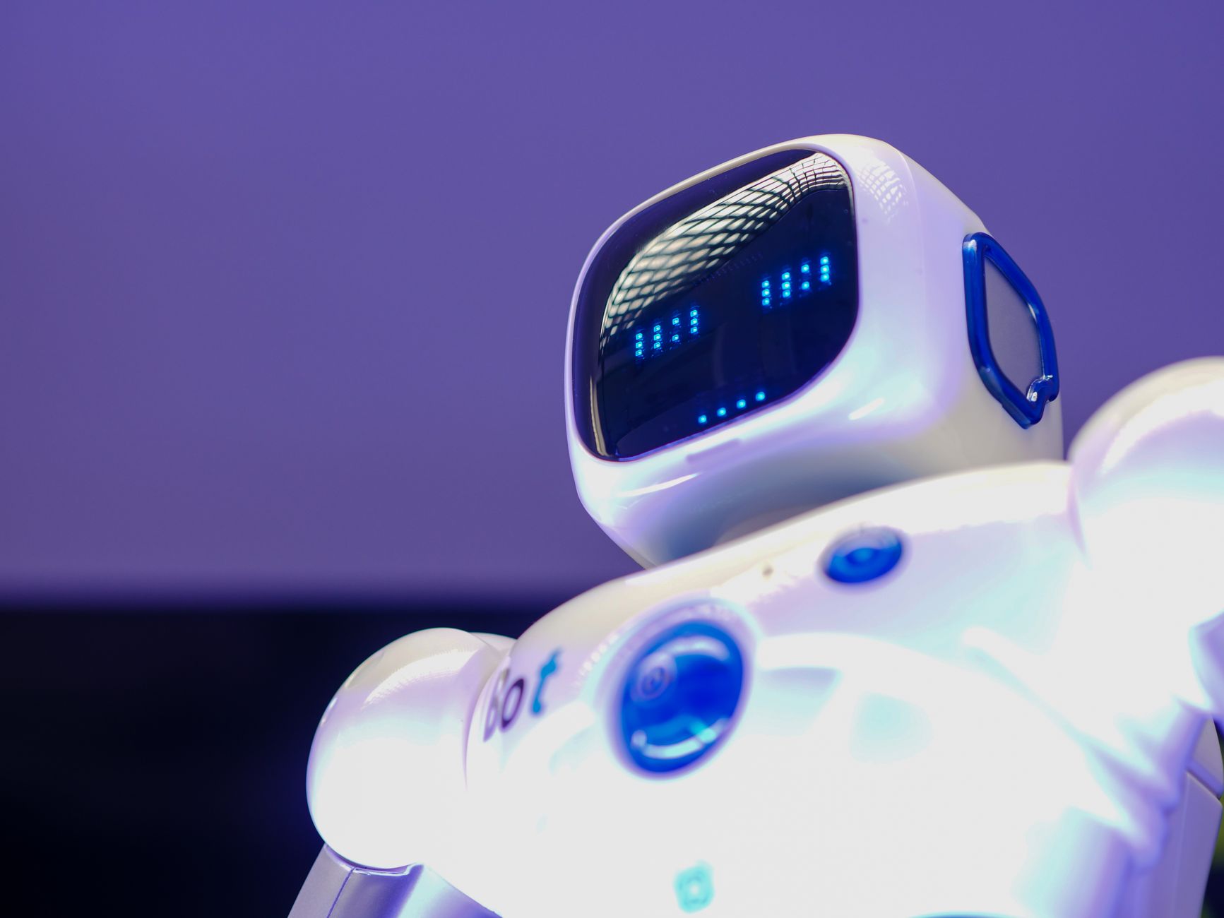 Imagem de capa do artigo: Pesquisa mostra avanço da Shadow AI com agentes de inteligência artificial